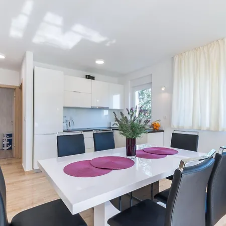 Martan By Interhome Apartman *