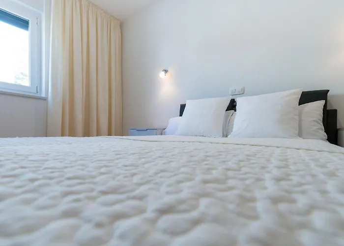 Martan By Interhome * Vir